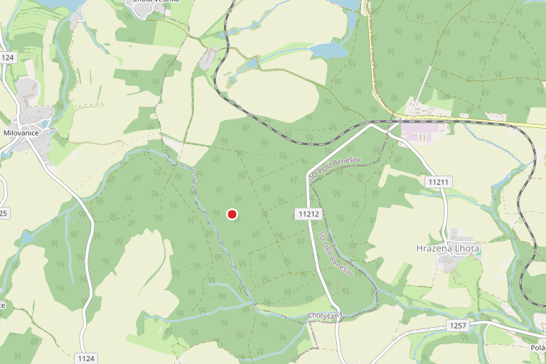 Město Benešov nabízí k pronájmu byt č. 7/1211/40 v ul. Táborská 1211 o dispozici 4+1